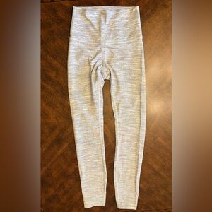 Lululemon Wunder Under Gray Stripe Leggings size 2